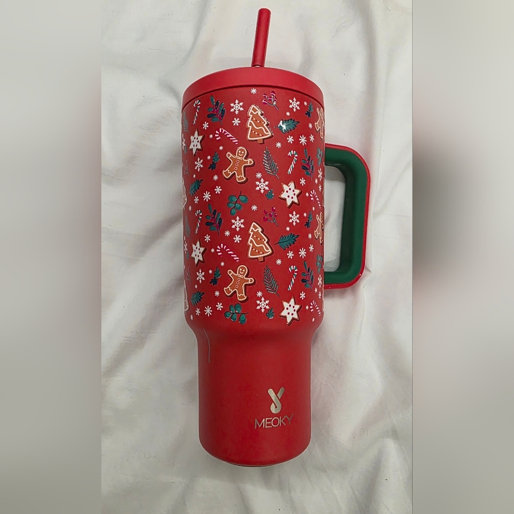 MEOKY Holiday Tumbler Cup – Red Christmas 40oz Style One Scratch USED TWICE